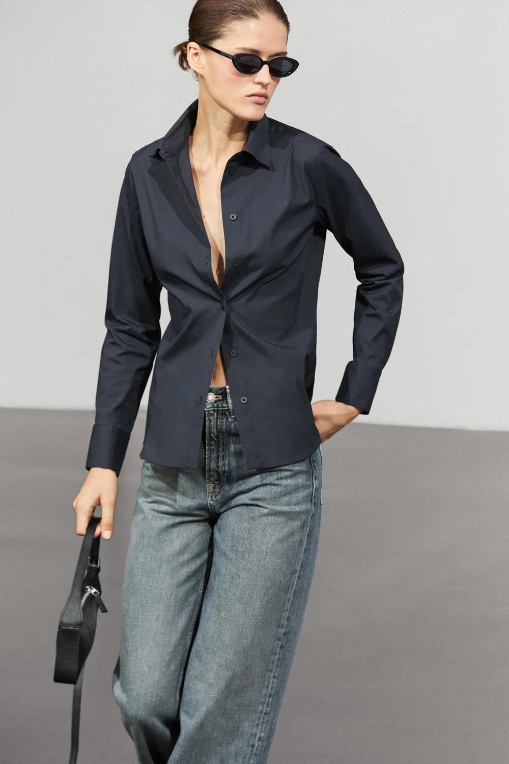 Рубашка Massimo Dutti Cotton Blend Poplin, темно-синий — фото 4