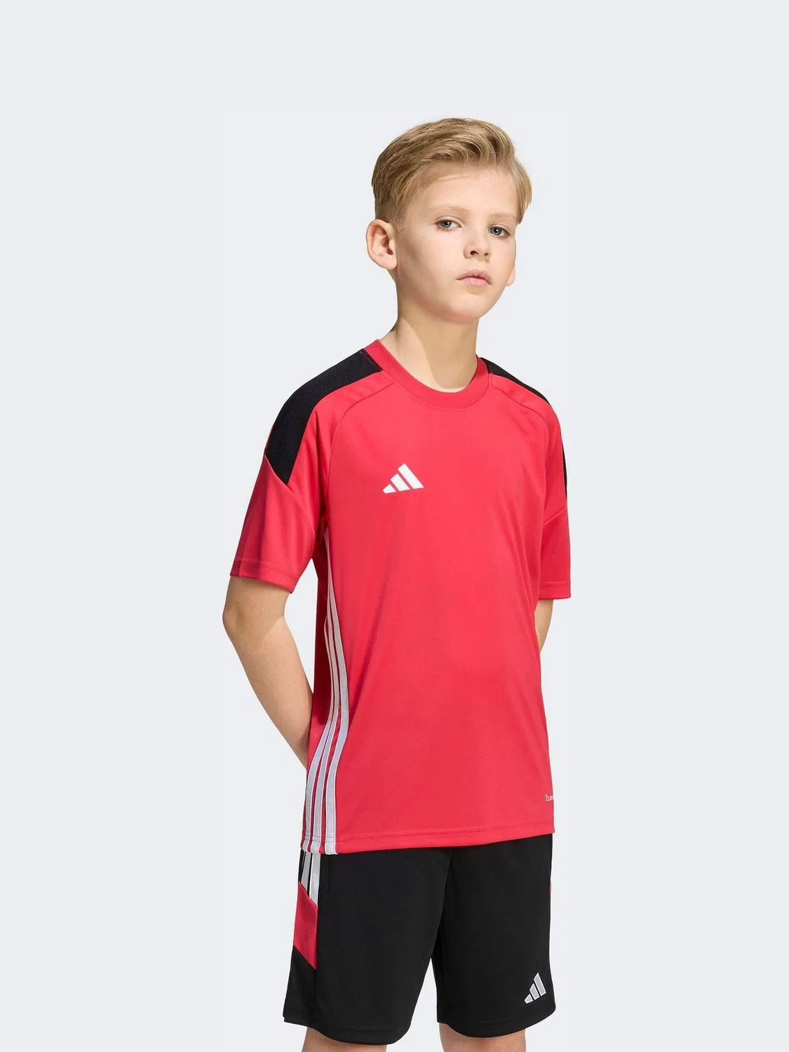 Футболка Tiro 26 Essentials Jersey adidas, красный