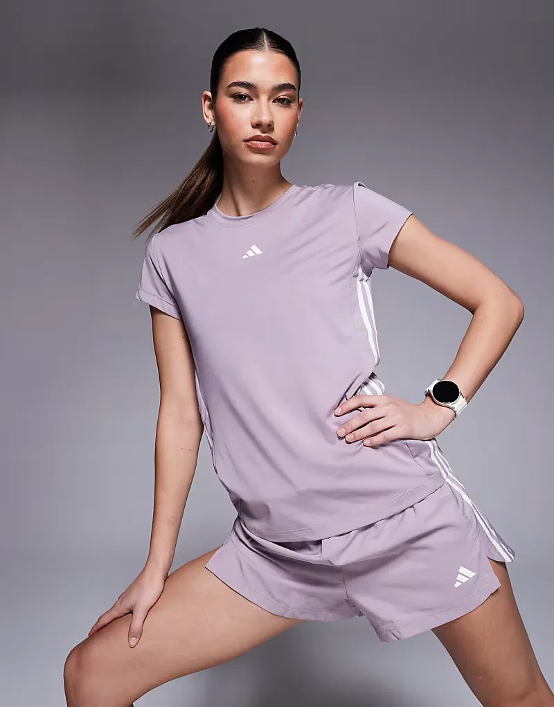 Футболка Adidas Training Hyperglam фиолетового