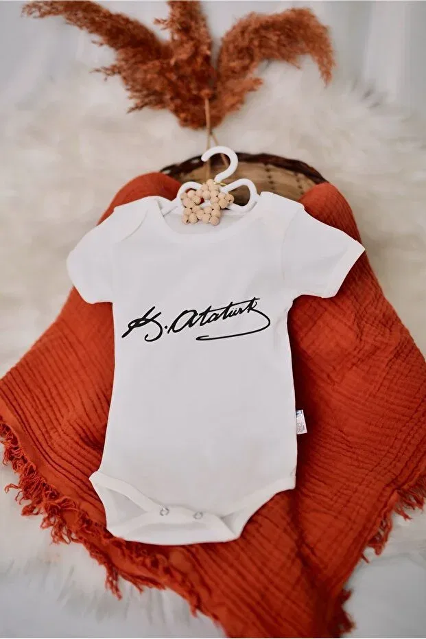 Детское боди для новорожденных с принтом Ataturk Signature Sparkly Baby, Белый