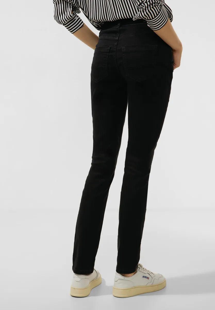 

Комфортные джинсы STREET ONE, смесь мягких материалов, цвет Clean Black Wash
