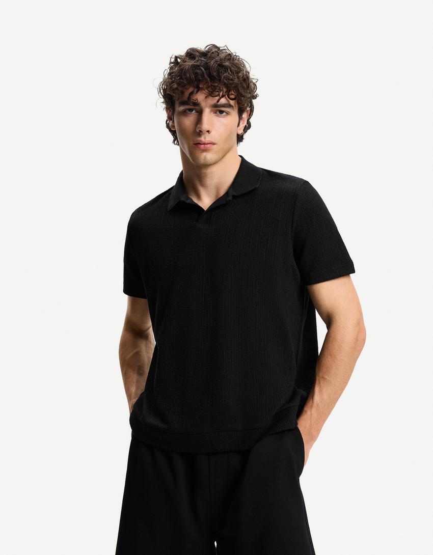 

Текстурированная рубашка-поло Bershka, черный