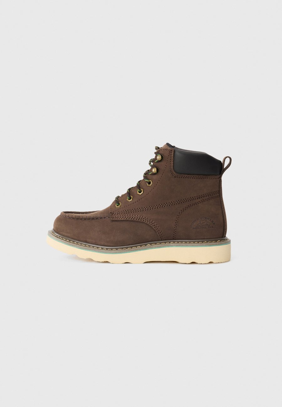 

Ботинки Skechers KADMIEL, Chocolate Leather/Brown