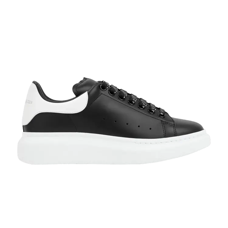 

Кроссовки Alexander McQueen Oversized Sneaker Black White2024, черный