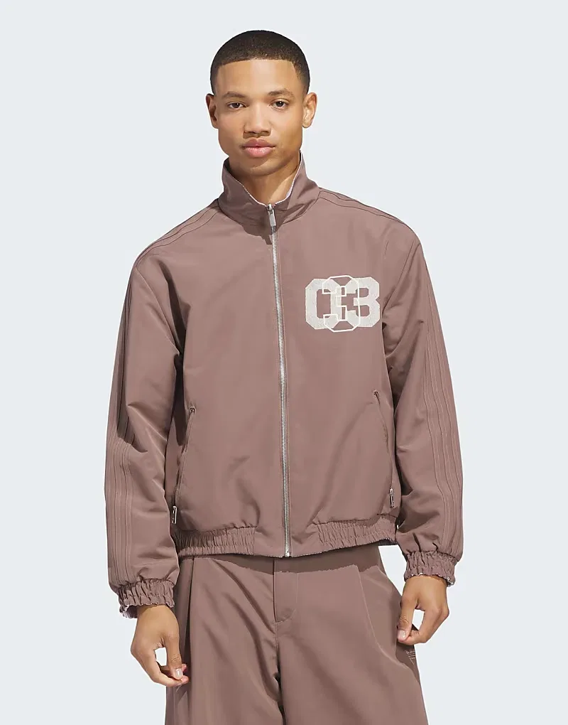 Куртка-бомбер Adidas Originals Firebird в цвете trace brown/team victory red