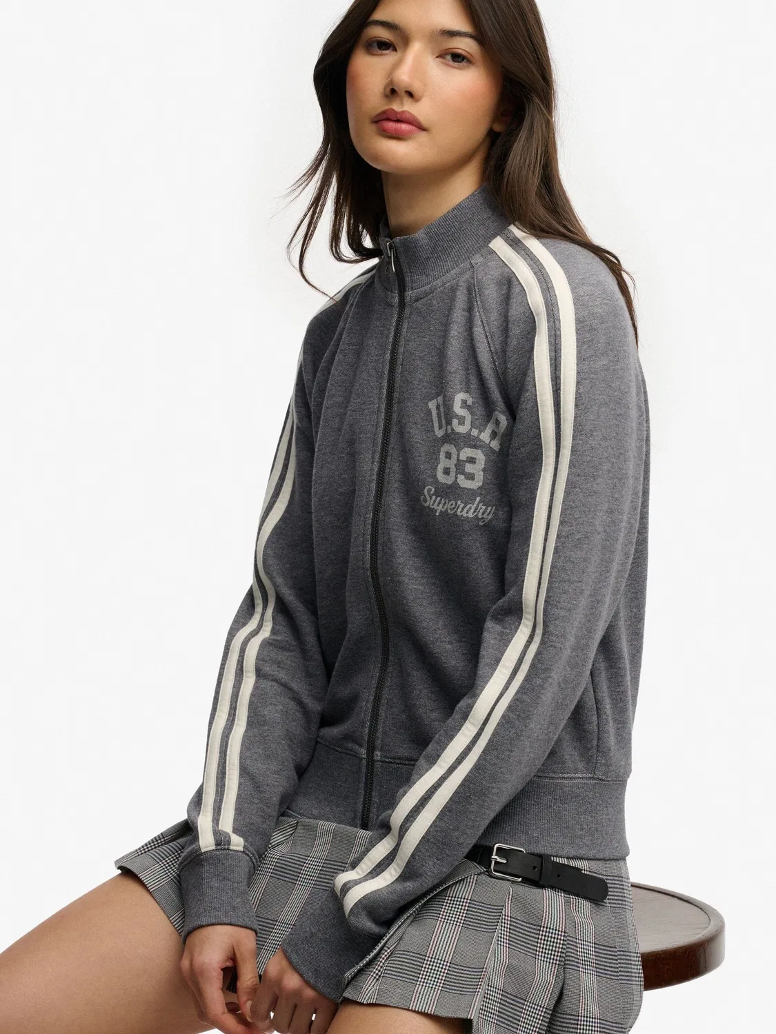 Толстовка Athletic Essentials Superdry, серый