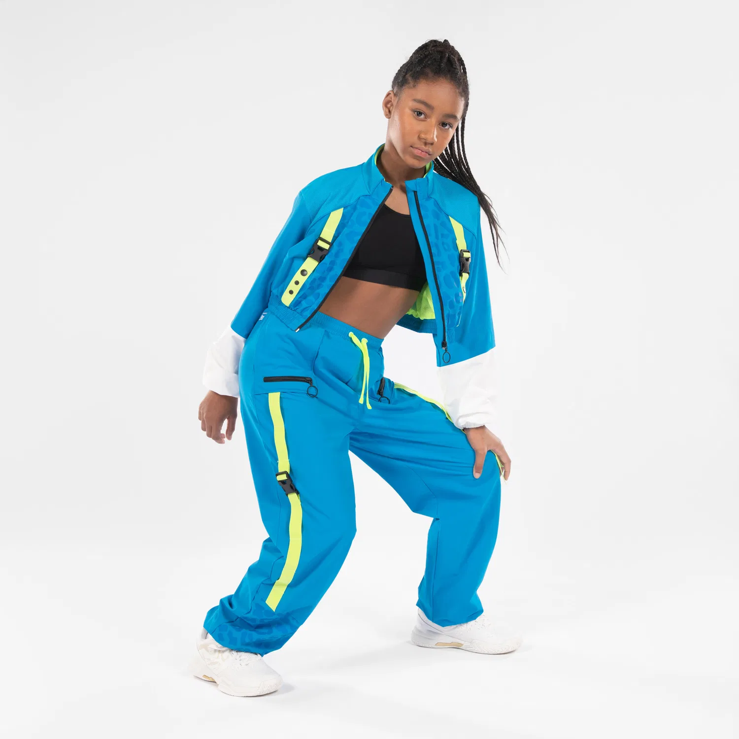 Детская куртка-кроп с принтом Street Dance Commercial Crop Loose Starever, Azurblau Baumwollweiß Fluoreszierendes Hellgelb — фото 2