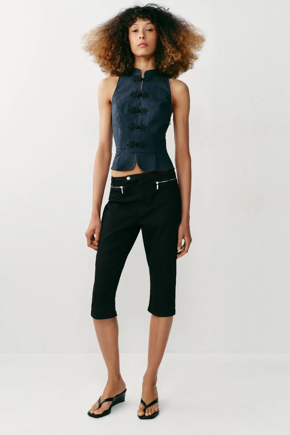 Топ с баской из льняной смеси с застежкой-бабочкой ZARA, Indigo
