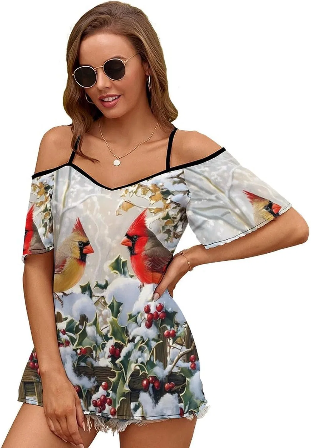 Женское платье-футболка с принтом Snowy Red Cardinal Cold Shoulder, Style