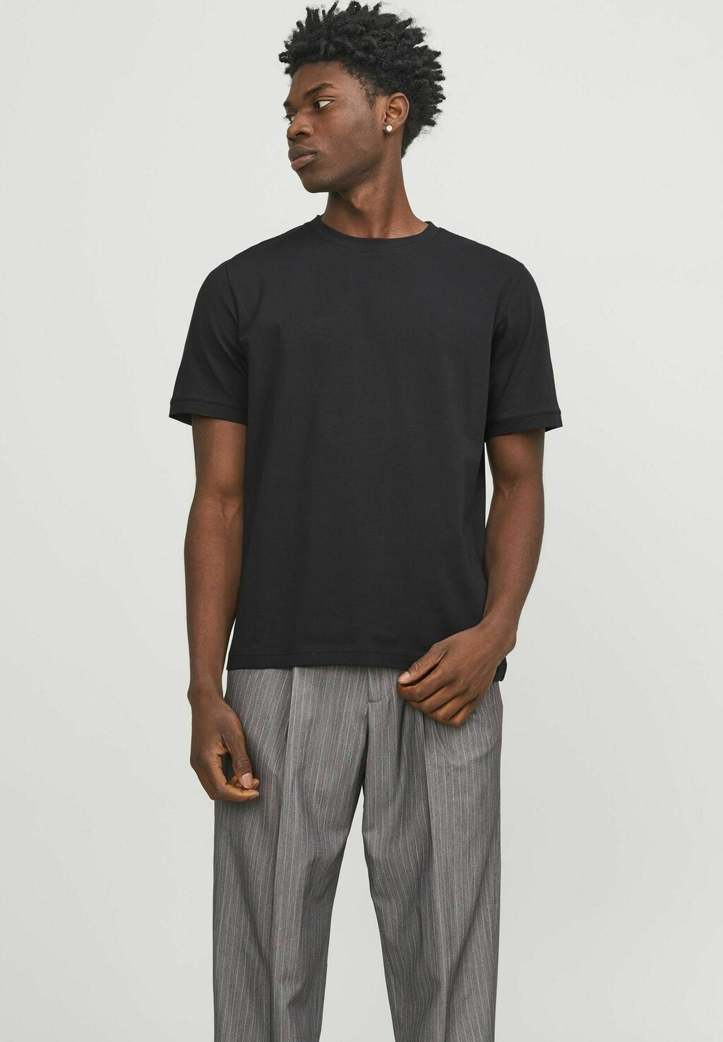 

Базовая футболка Rundhals Jack & Jones, цвет black onyx