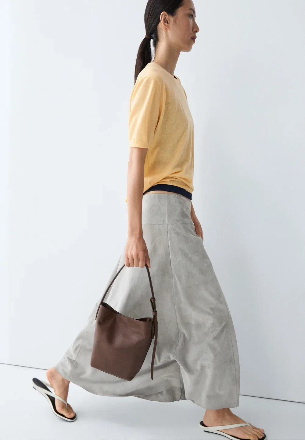 Простая футболка Massimo Dutti, Light Yellow — фото 3
