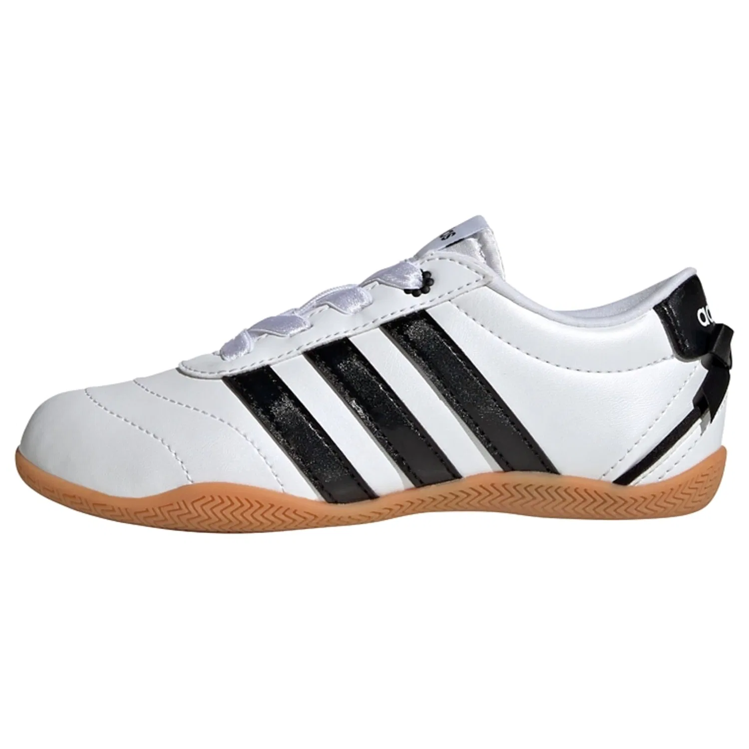 Кроссовки Adidas Sportswear Grand Court белого цвета