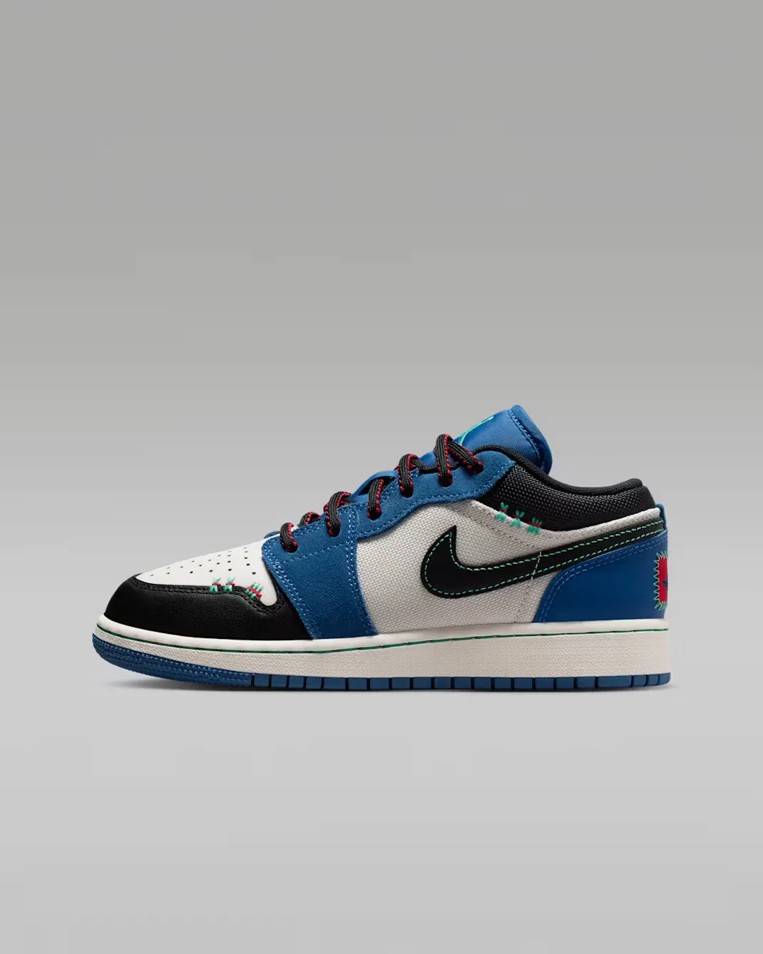 Кроссовки для детей постарше Air Jordan 1 Low SE, True Blue/University Red/Kinetic Green/Black