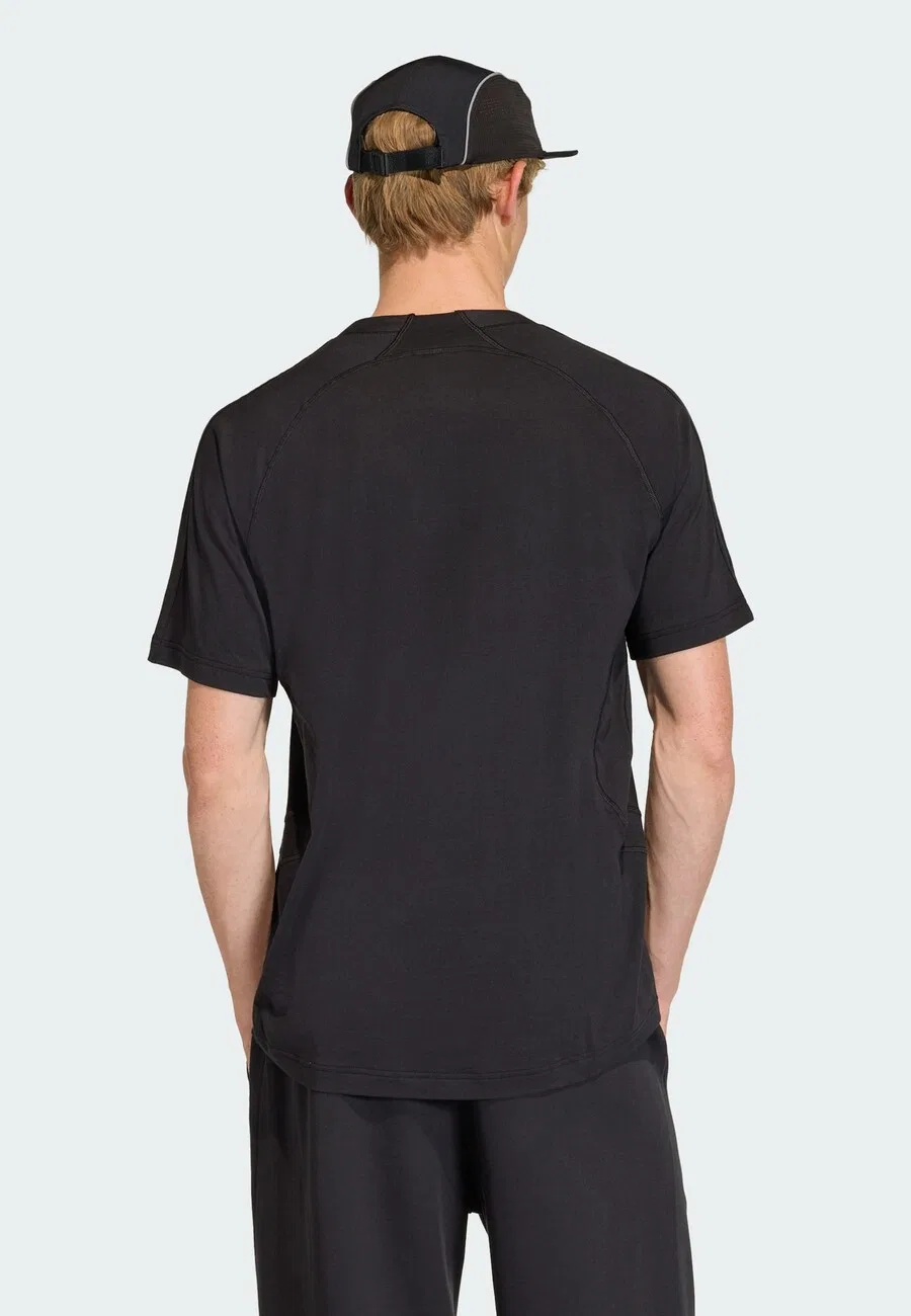 Футболка ADIDAS ORIGINALS 'CUTLINE REGULAR' черного цвета — фото 3