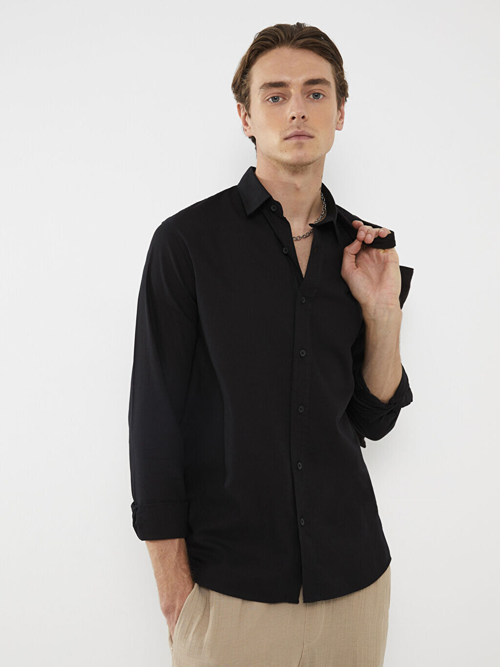 

Мужская рубашка Slim Fit с длинным рукавом из габардина LCW Casual