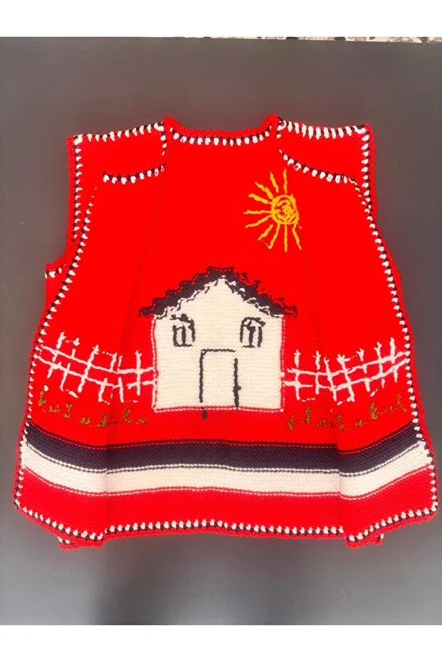 Детский кардиган с вышивкой Sorshop, Red
