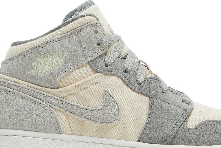Кроссовки Air Jordan 1 Mid SE GS Coconut Milk Particle Grey, кремовый — фото 2