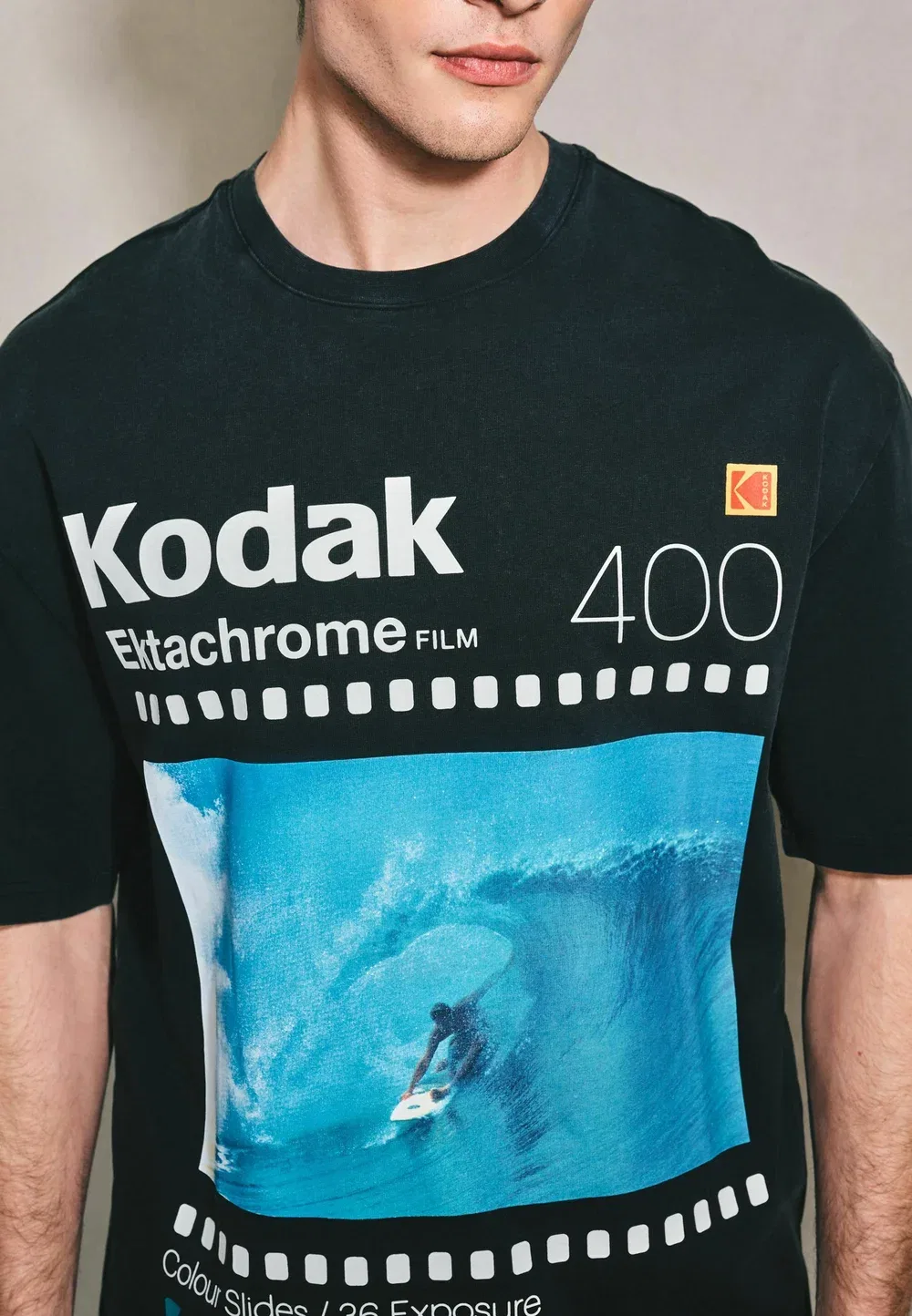 Футболка с графическим принтом Kodak, стандартного кроя Next, Black — фото 4