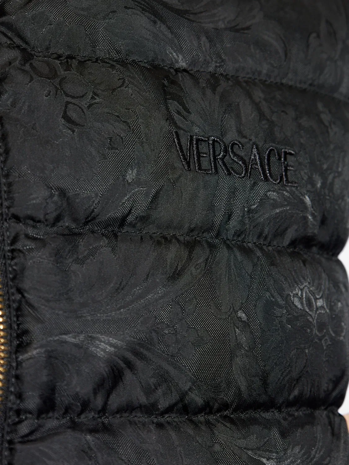Жилет с барочным жаккардом Versace, черный — фото 2