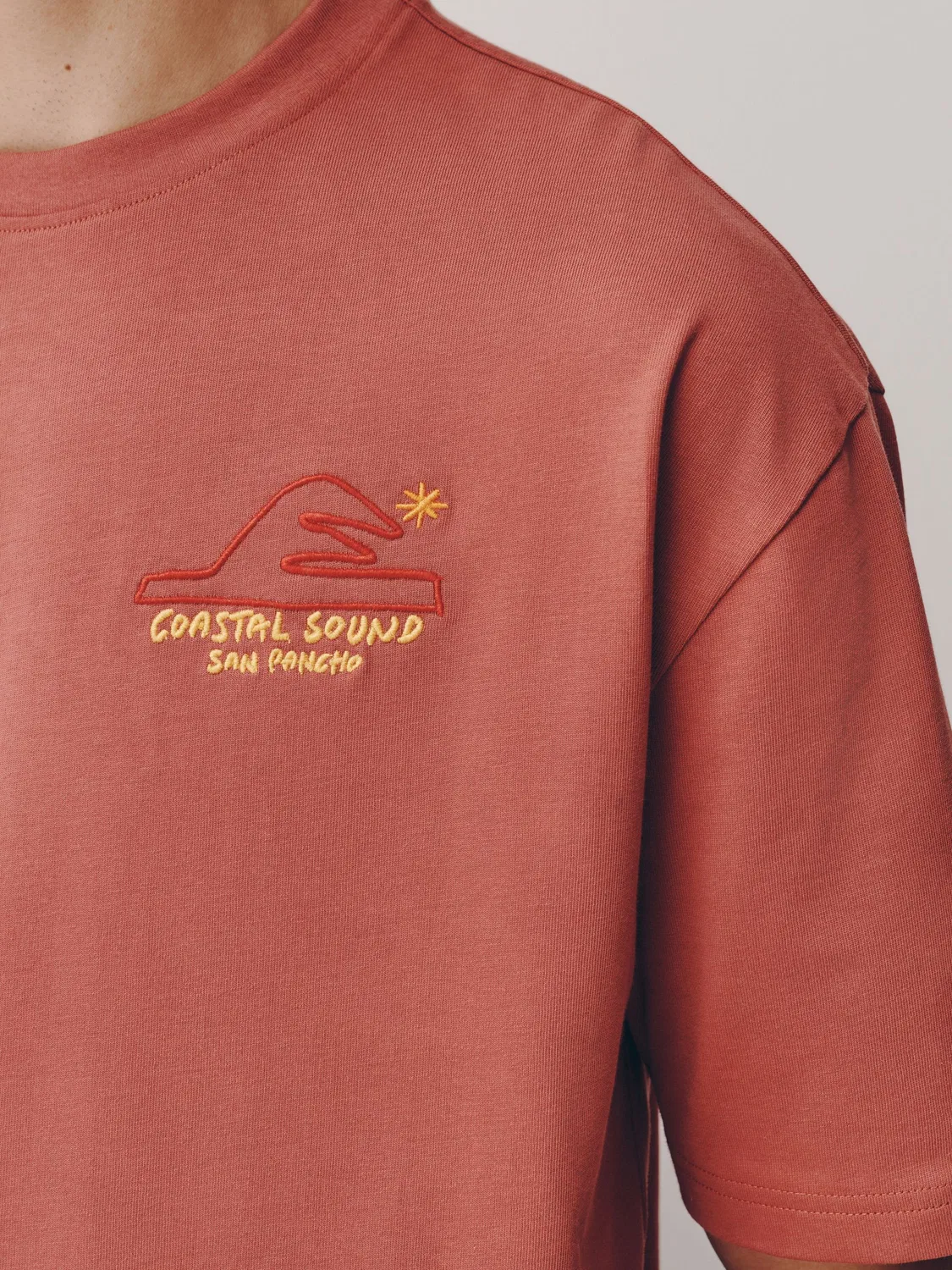 Футболка с вышивкой на спине, Red Embroidered Back Print Next, красный — фото 4