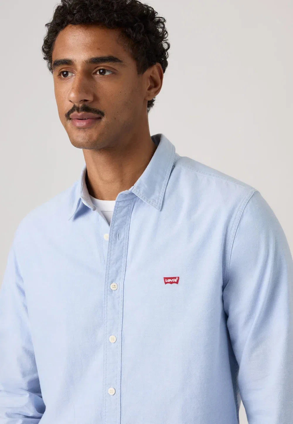 Стандартная рубашка с батарейным питанием - рубашка Levi'S, Allure Oxford — фото 4