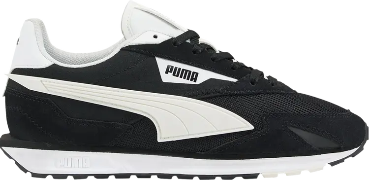 

Кроссовки Puma Wmns Low Rider Tech Retro White Black, белый
