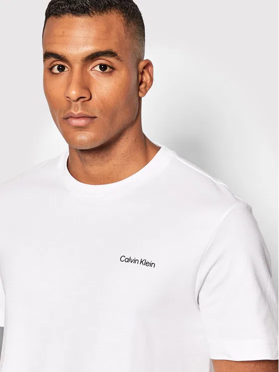 Футболка regular fit Micro Logo Interlock Calvin Klein, белый — фото 3