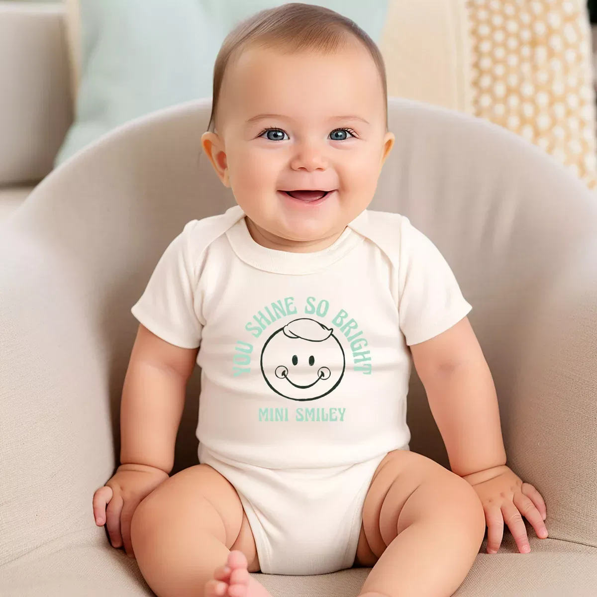 Детский боди с коротким рукавом с принтом Mini Smiley You Shine So Bright The Juniper Shop, Natural — фото 3