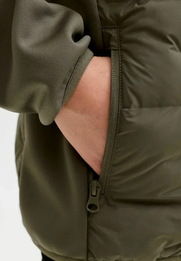 Гибридная куртка для подростков - куртка для активного отдыха Jack & Jones Junior, оливковый