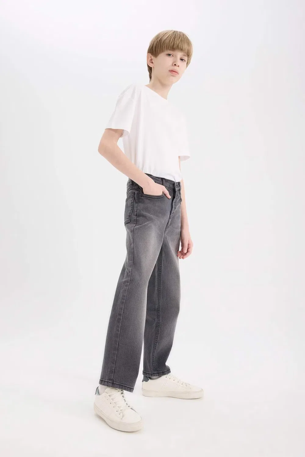 Джинсы свободного кроя прямые Boy Loose Fit Straight Leg Defacto, серый