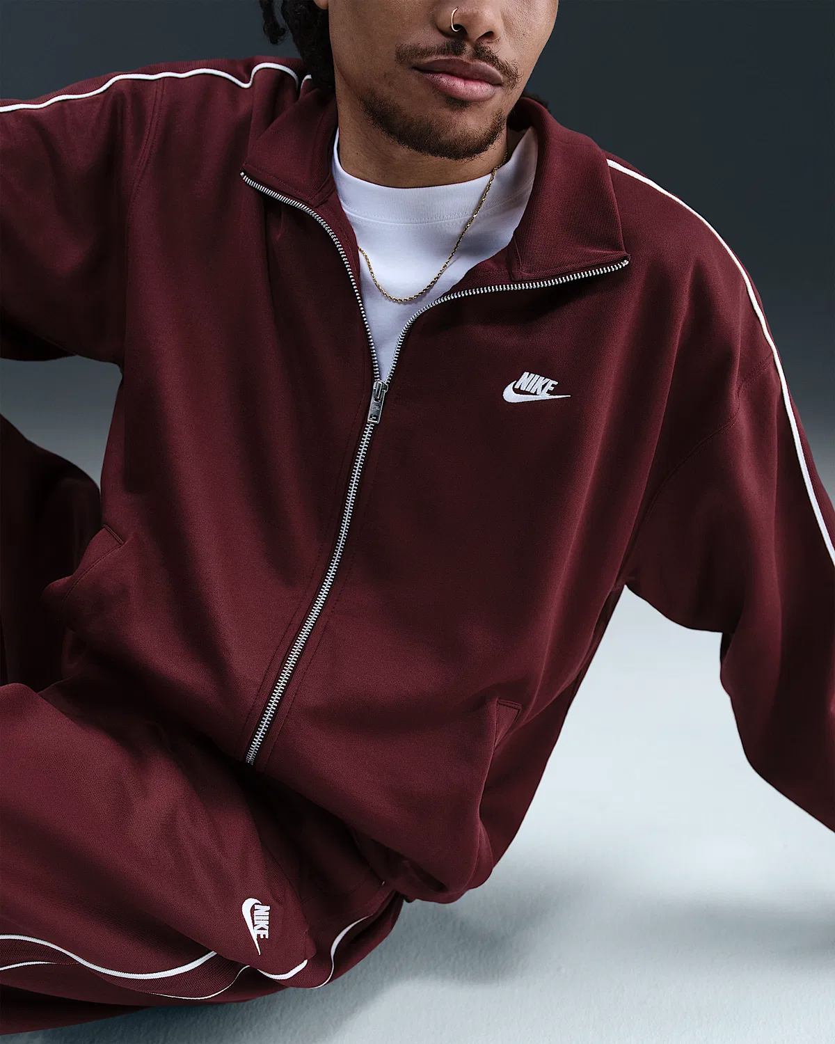 Мужская оверсайз-куртка Nike Sportswear Club, Dark Team Red/Sail/White — фото 3