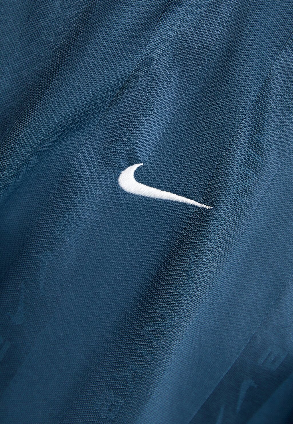 

Принт на футболке Nike, синий