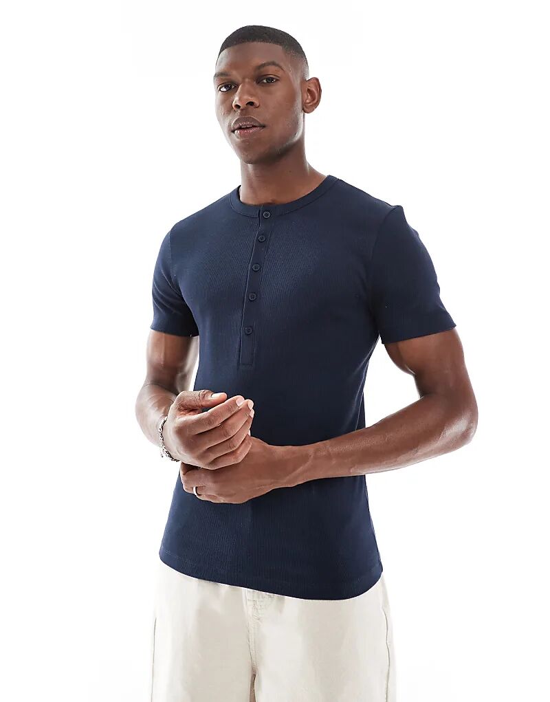 

Футболка ASOS DESIGN Muscle Fit с воротником-херли в рубчик темно-синего цвета