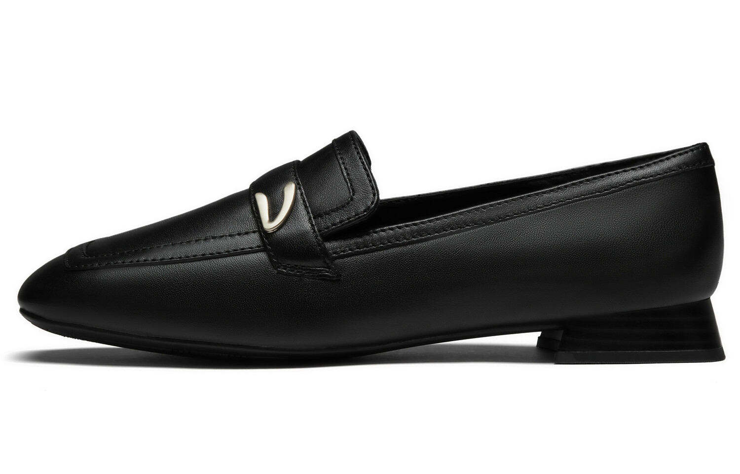 Лоферы женские черные Clarks