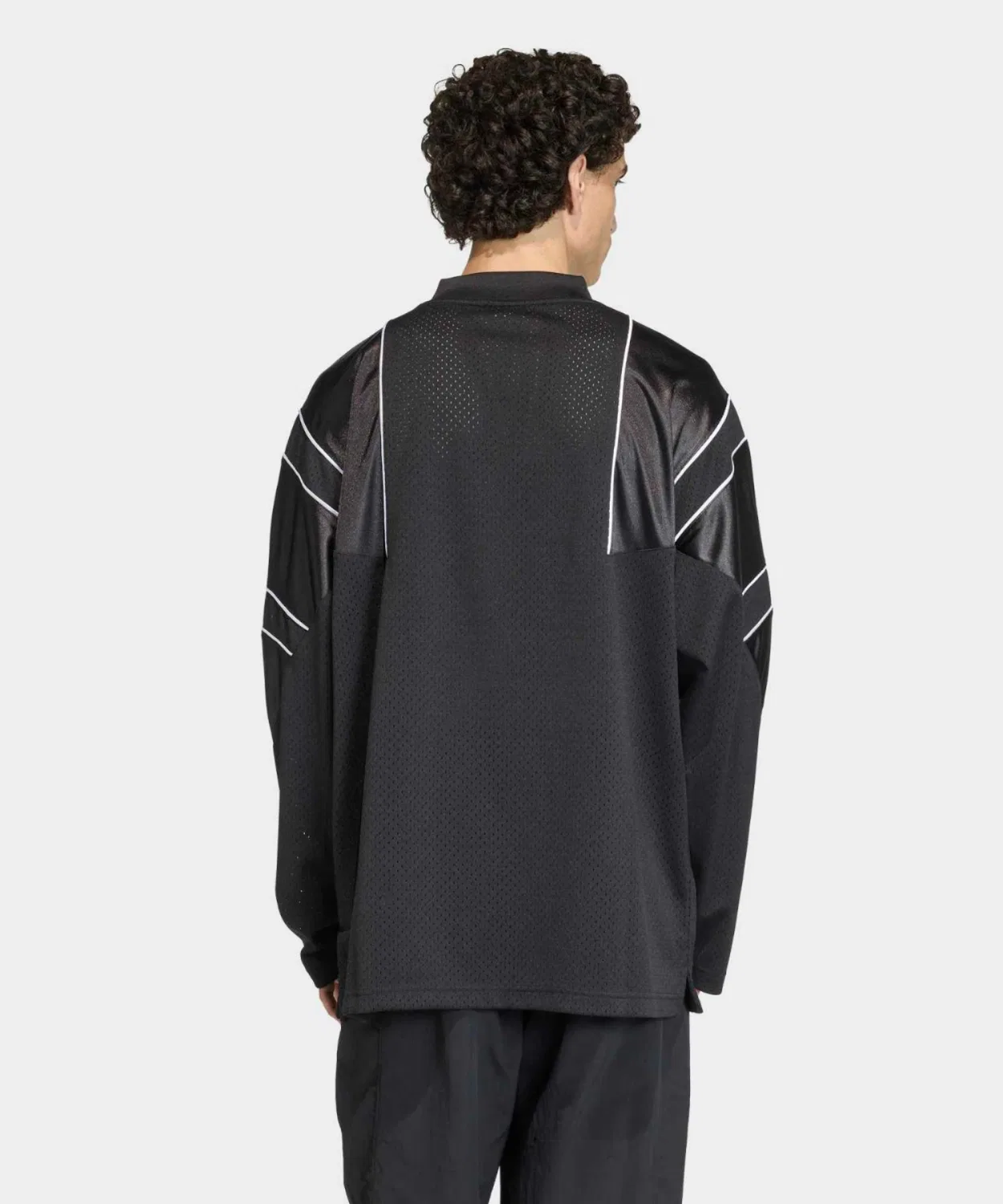 Мужское/Женское лонгслив с V-образным вырезом из сетки Adidas, Черный — фото 2