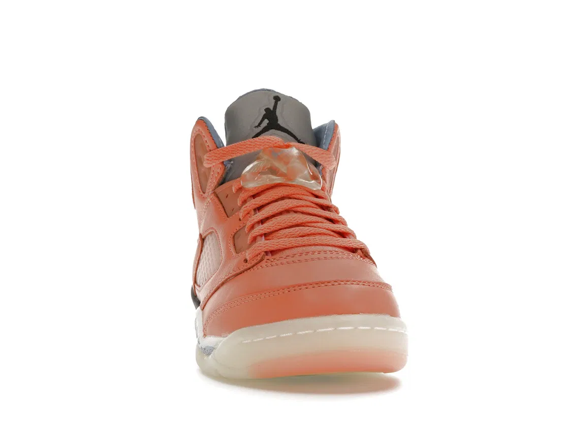 Детские кроссовки Lifestyle с коллаборацией DJ Khaled Jordan 5 Retro, Crimson Bliss/Leche Blue/Sail — фото 2
