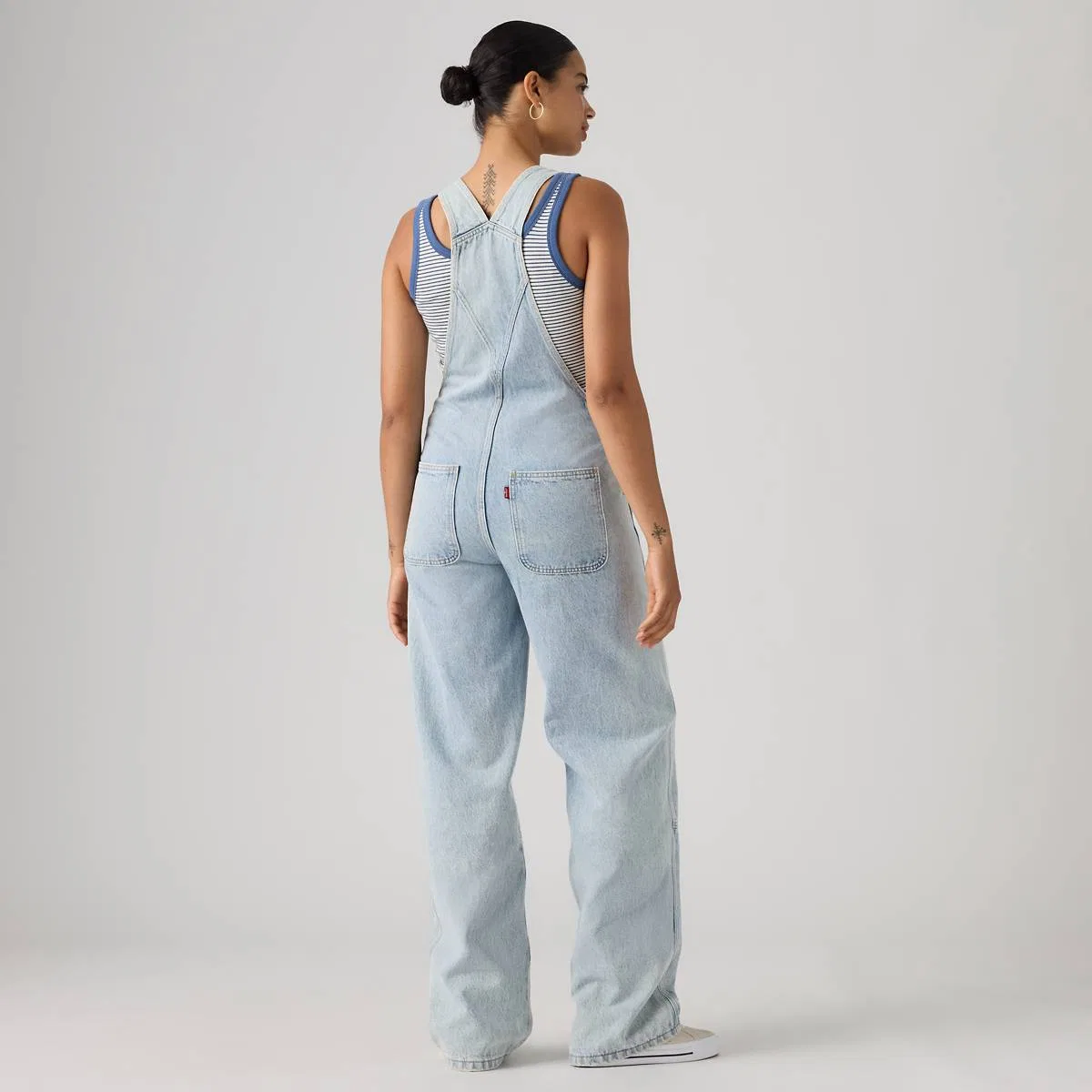 Рабочий комбинезон Levi's, Abraided Art Stone - Light Wash — фото 3