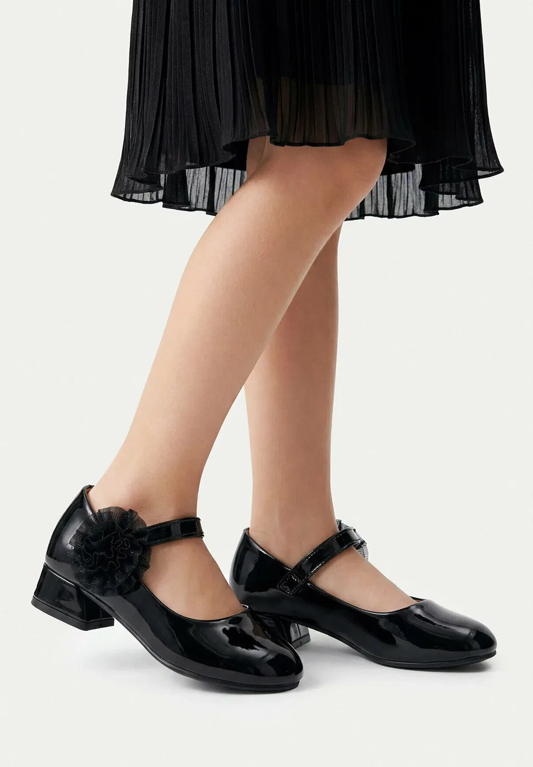 Балетки для девочек 5907964242550 - балетки с ремешком на щиколотке Deezee, Black
