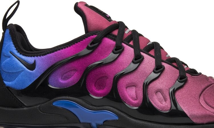 Кроссовки Nike Wmns Air VaporMax Plus 'Red Violet Blue', многоцветный — фото 3
