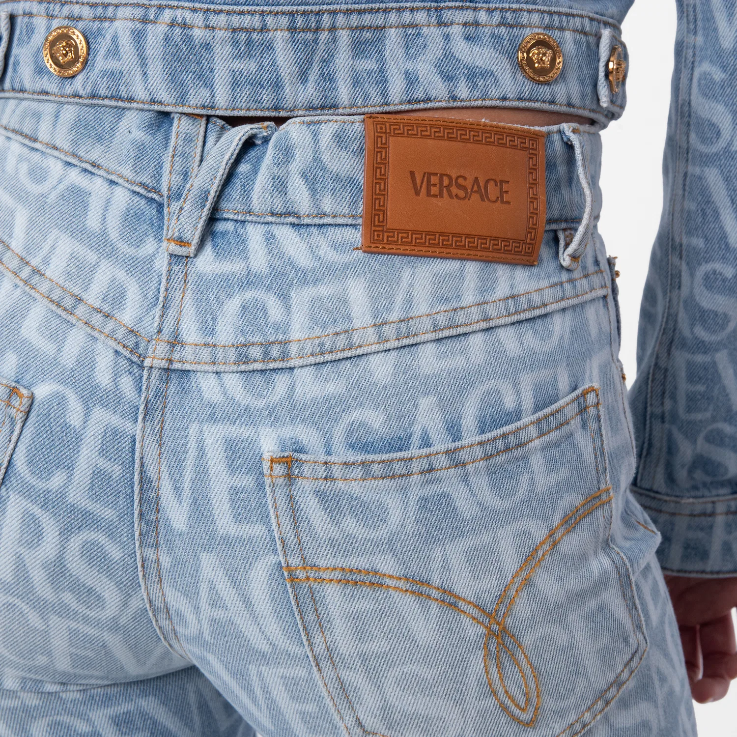 Джинсы клеш с монограммой Versace, Light Blue — фото 2