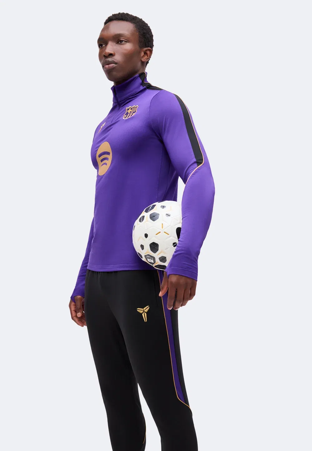 Фкб - спортивные штаны Nike Performance, Black/Field Purple/Metallic Gold-Coloured — фото 4