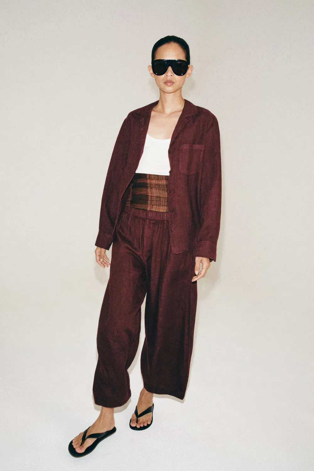 Брюки-бочки из коллекции ZW, 100% лен. ZARA, Wine — фото 3