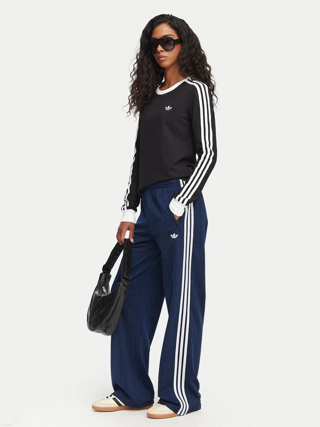 Женская блузка приталенного кроя Stripes Adidas, черный — фото 2