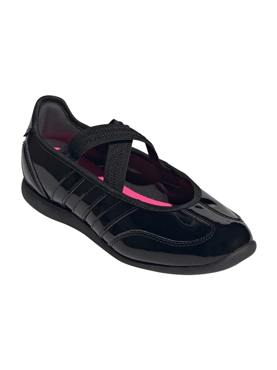 Кроссовки ADIDAS SPORTSWEAR 'Barreda' черного цвета