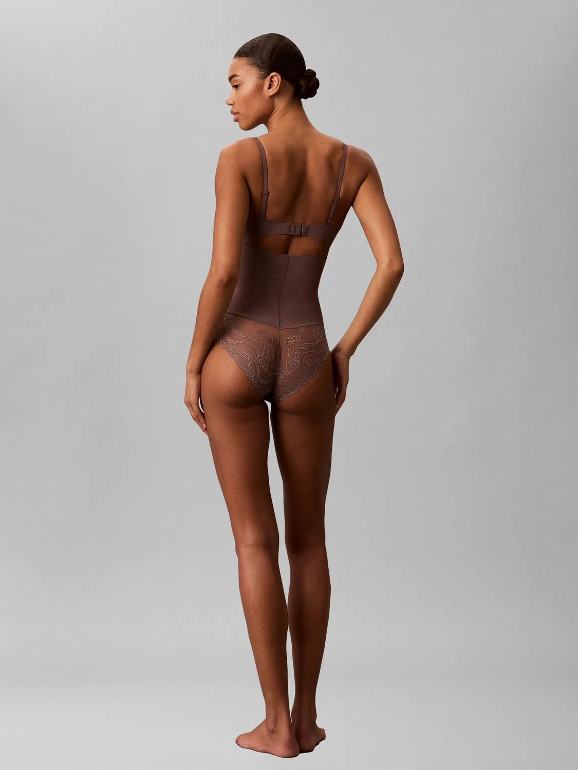 Боди Calvin Klein Sensual Stretch Lace, коричневый — фото 2
