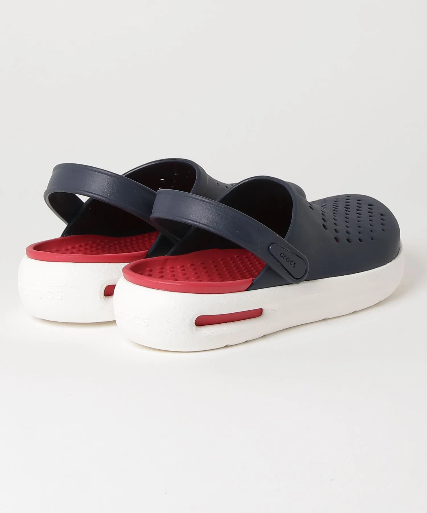Мужские сандалии Crocs InMotion Clog тёмно-синие — фото 2