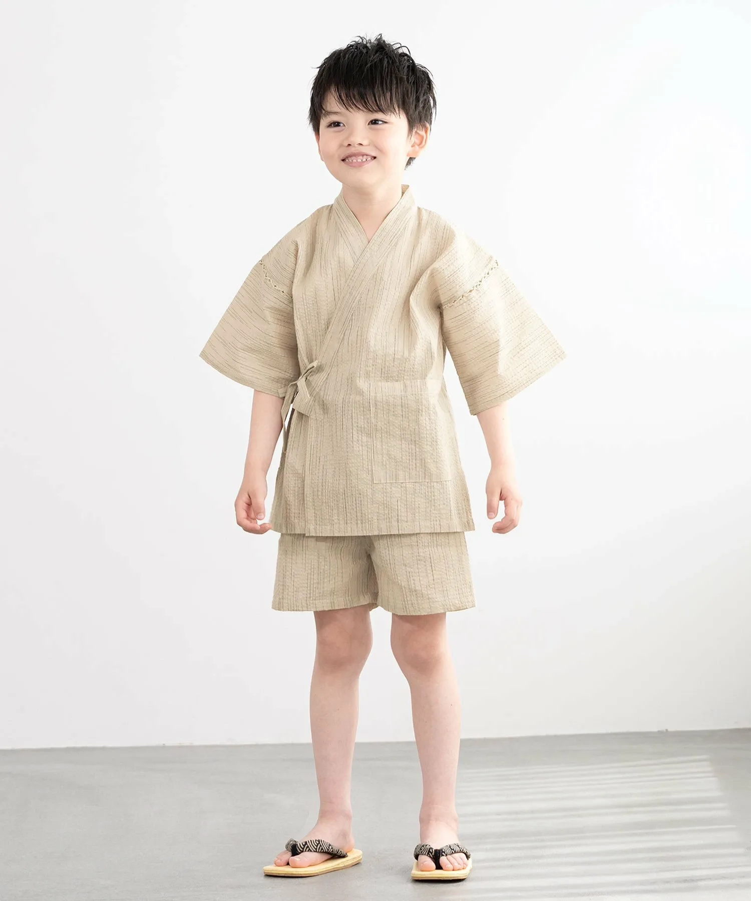Детский комплект одежды для мальчиков Jinbei: футболка и брюки. Soubien, Beige x Rain Stripe — фото 2