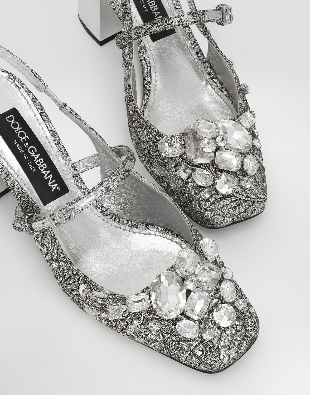 Брогированные босоножки на ремешке с вышивкой и камнями Dolce & Gabbana, мультиколор — фото 4