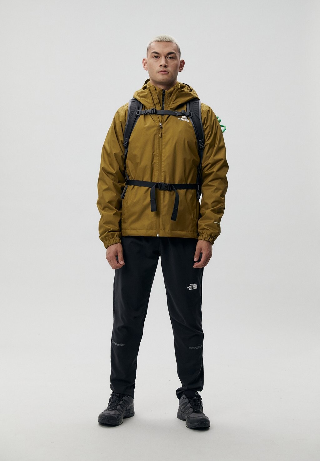 

Куртка из хардшелла QUEST JACKET The North Face, темно-зеленый