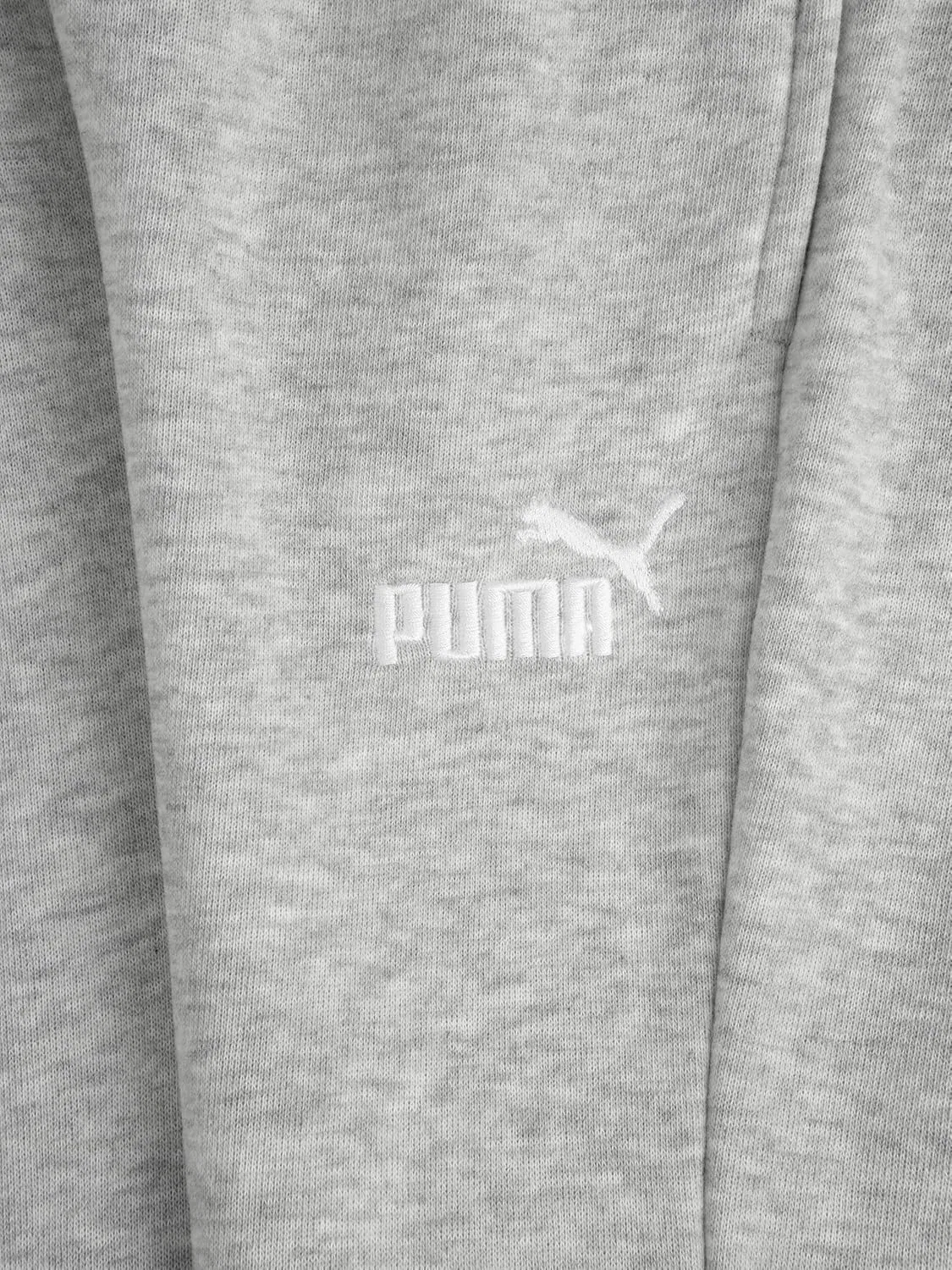 Детские спортивные брюки Puma Essential Basics из флиса с логотипом, эластичным поясом и боковыми карманами, светло-серый меланж — фото 4